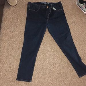 Dark wash American Eagle jegging!